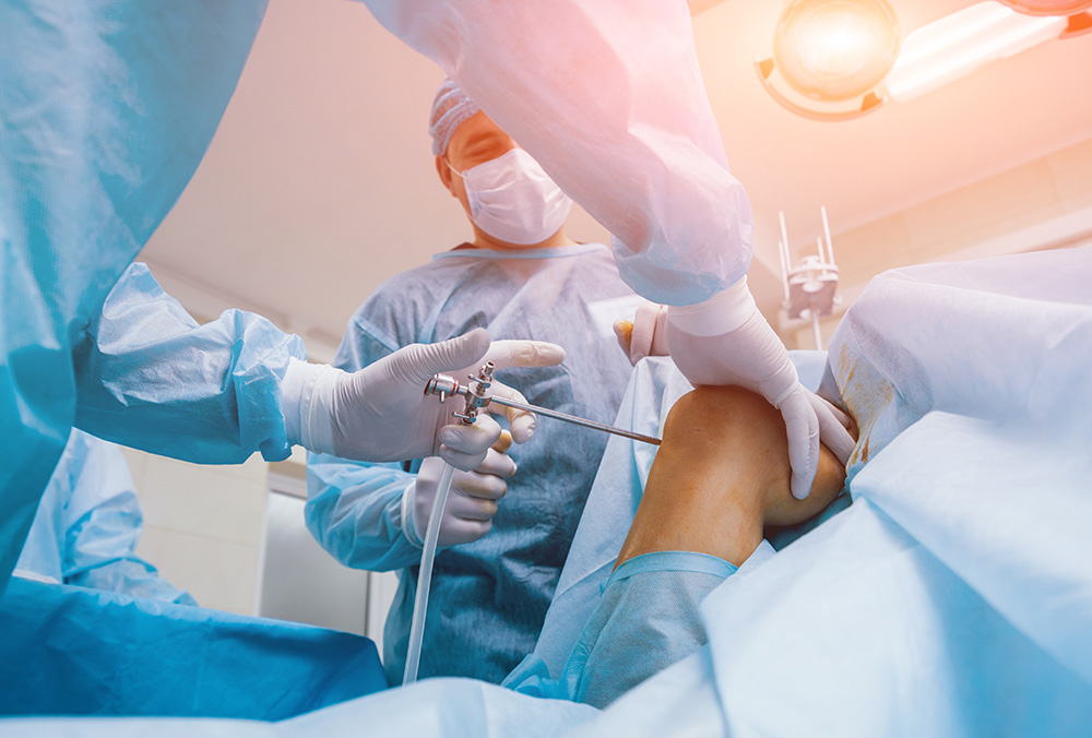 operacje zlaman w obrebie stawu kolanowego